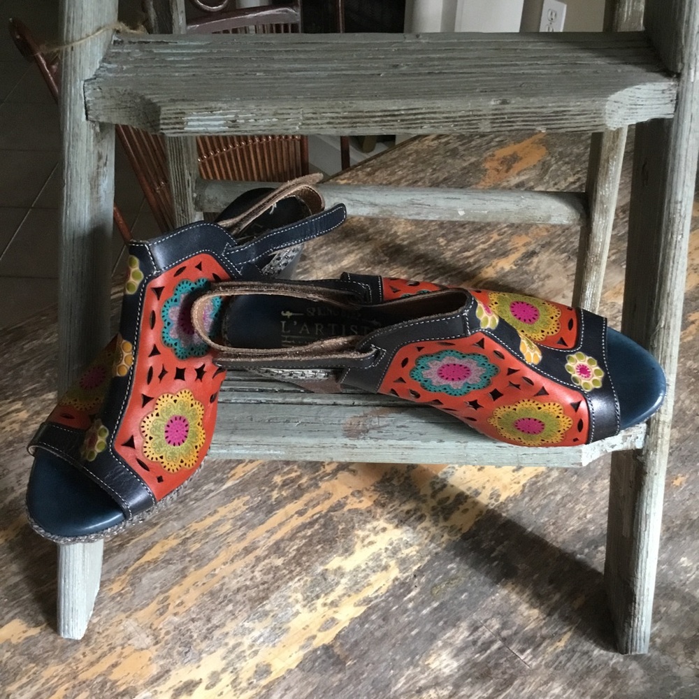 L’ARTISTE shoes